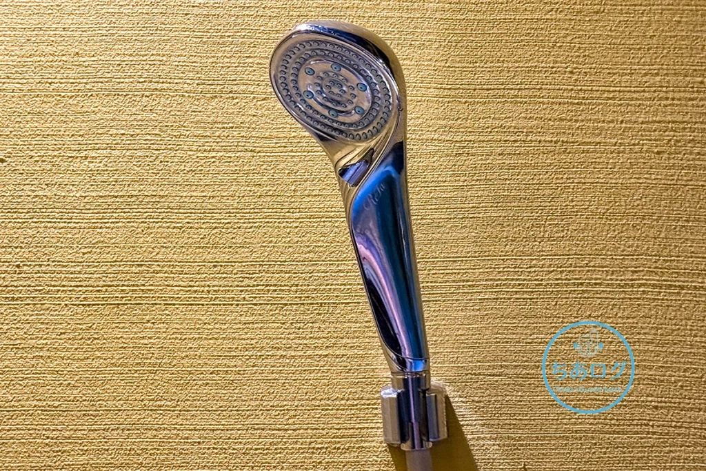 高原のホテルラパン　シャワーヘッド