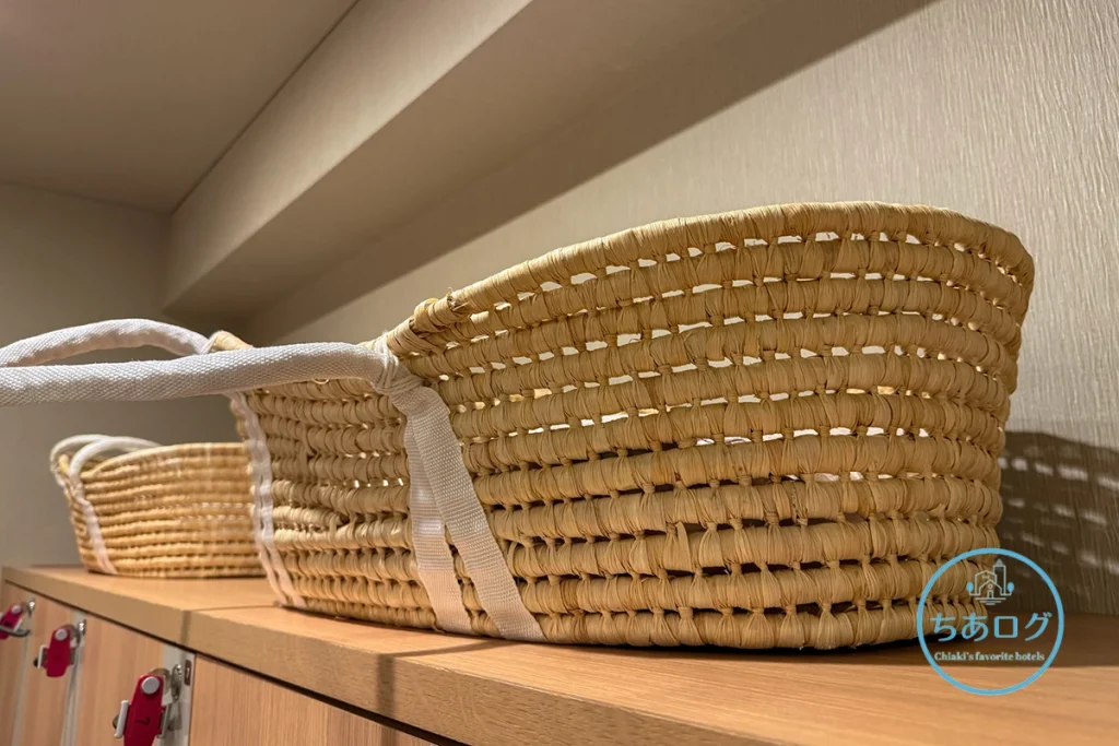 鴨川館　温泉ぷーろHARUKA　更衣室クーファン