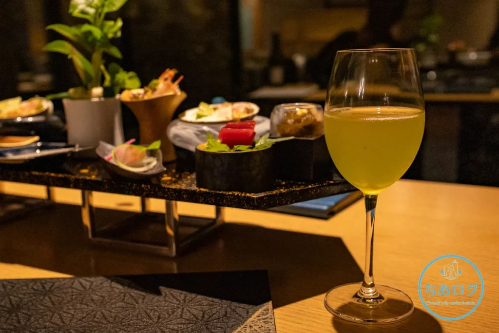 伊豆山 佳ら久「六つ喜」夕食、6時間かけて抽出された水出し緑茶