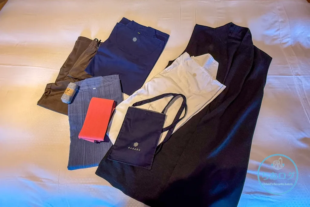 伊豆山佳ら久　佳ら久ルームに用意された3種類のルームウェア（浴衣・作務衣・ナイトウェア）